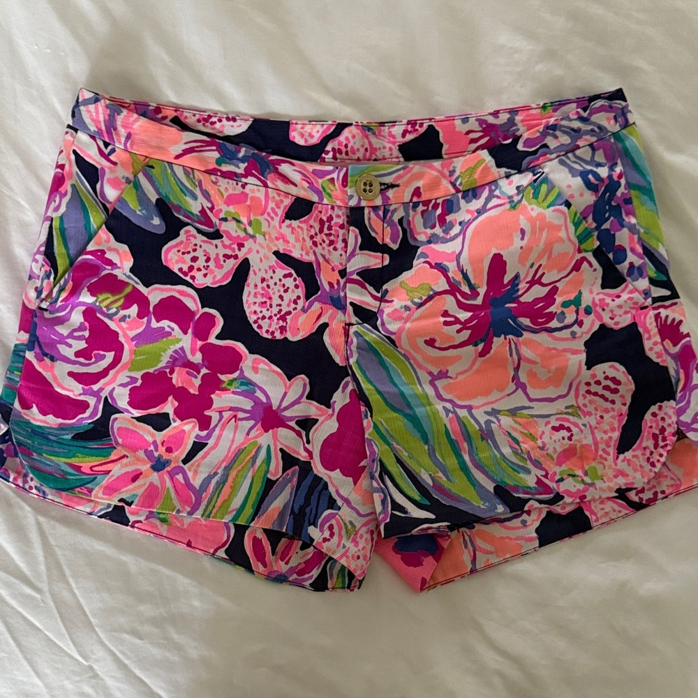 Lilly Pulitzer floral shorts pink blue size 2